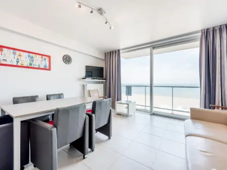 Location appartement à Koksijde, Bel appartement familial avec vue sur la mer
