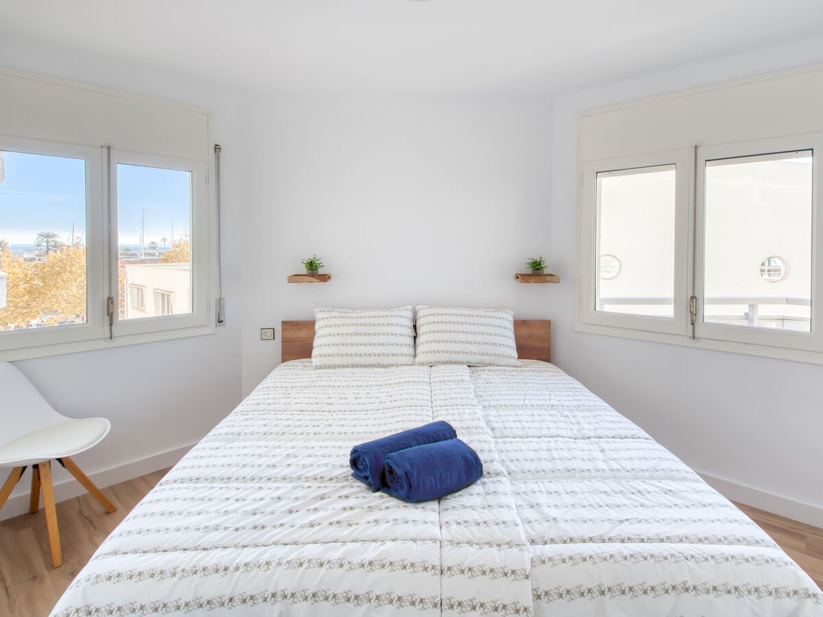 Appartement 60m² avec terrasse, vue mer à Empuriabrava - Photo 4