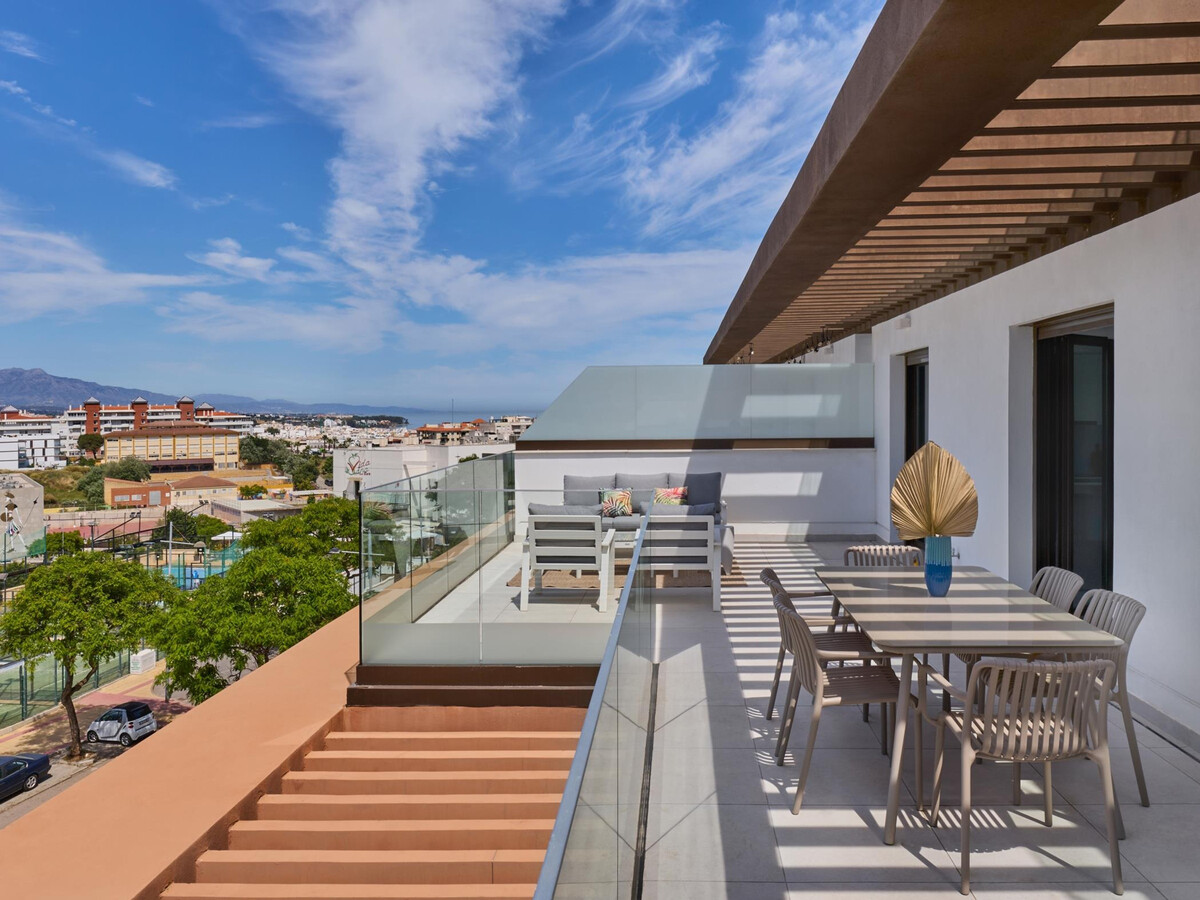 Appartement 3 chambres à Estepona, 5 min de la plage - Photo 1