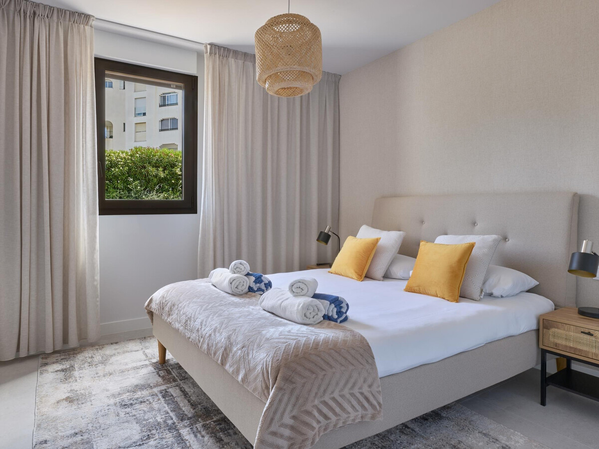 Appartement 3 chambres à Estepona, 5 min de la plage - Photo 4