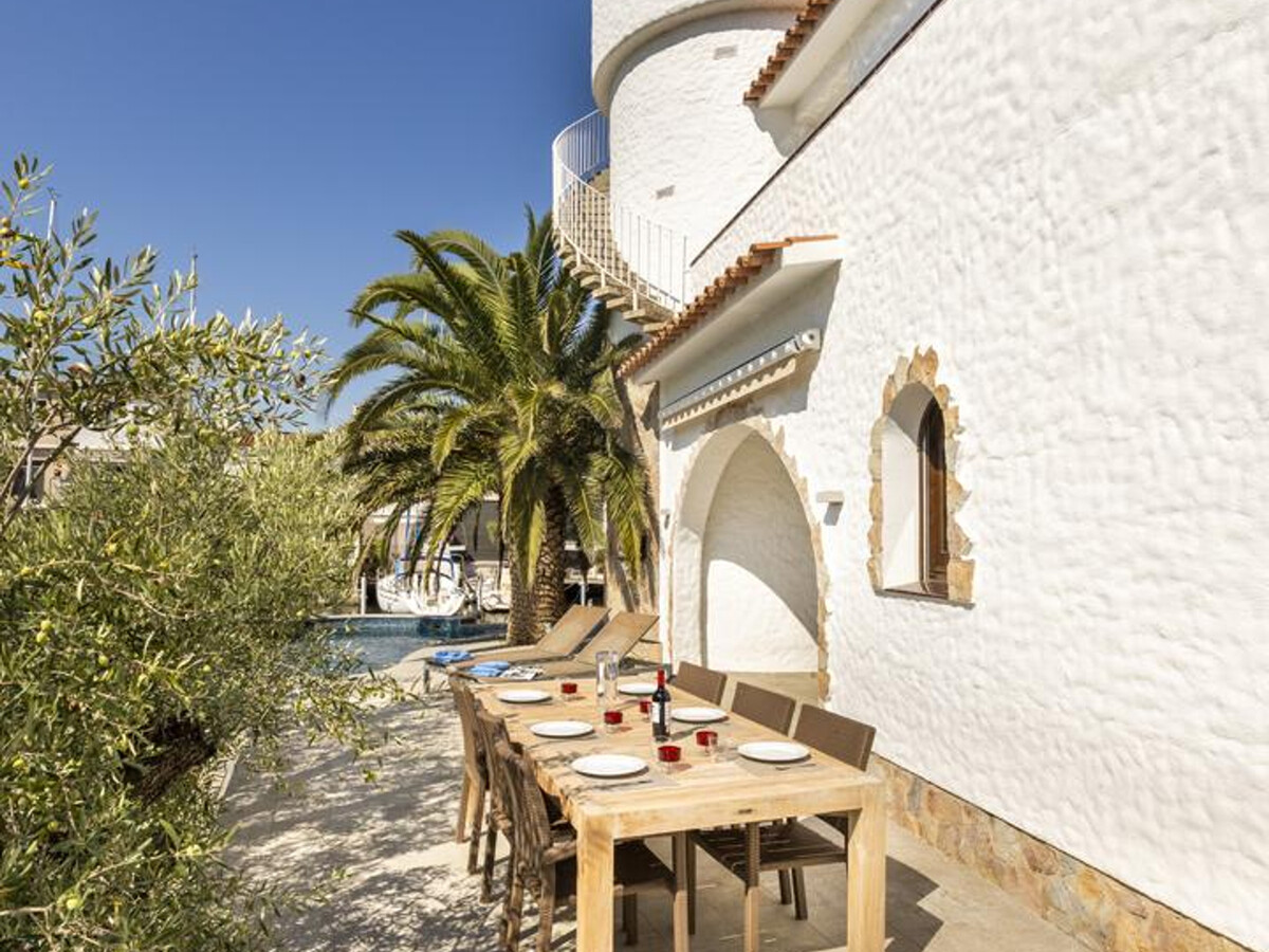 Villa 8 pers. à Empuriabrava : piscine salée et amarrage privé - Photo 5