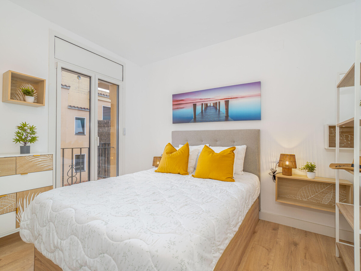 Appartement rénové centre Empuriabrava, piscine et plage - Photo 2