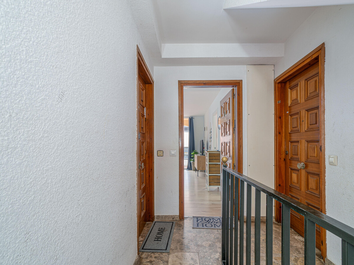 Appartement rénové centre Empuriabrava, piscine et plage - Photo 4