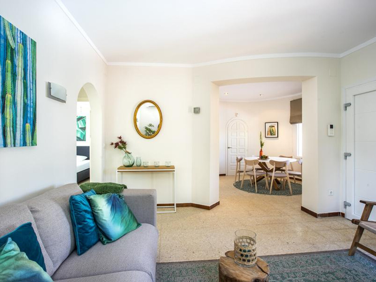 Villa méditerranéenne à Empuriabrava, piscine et amarrage privé - Photo 4