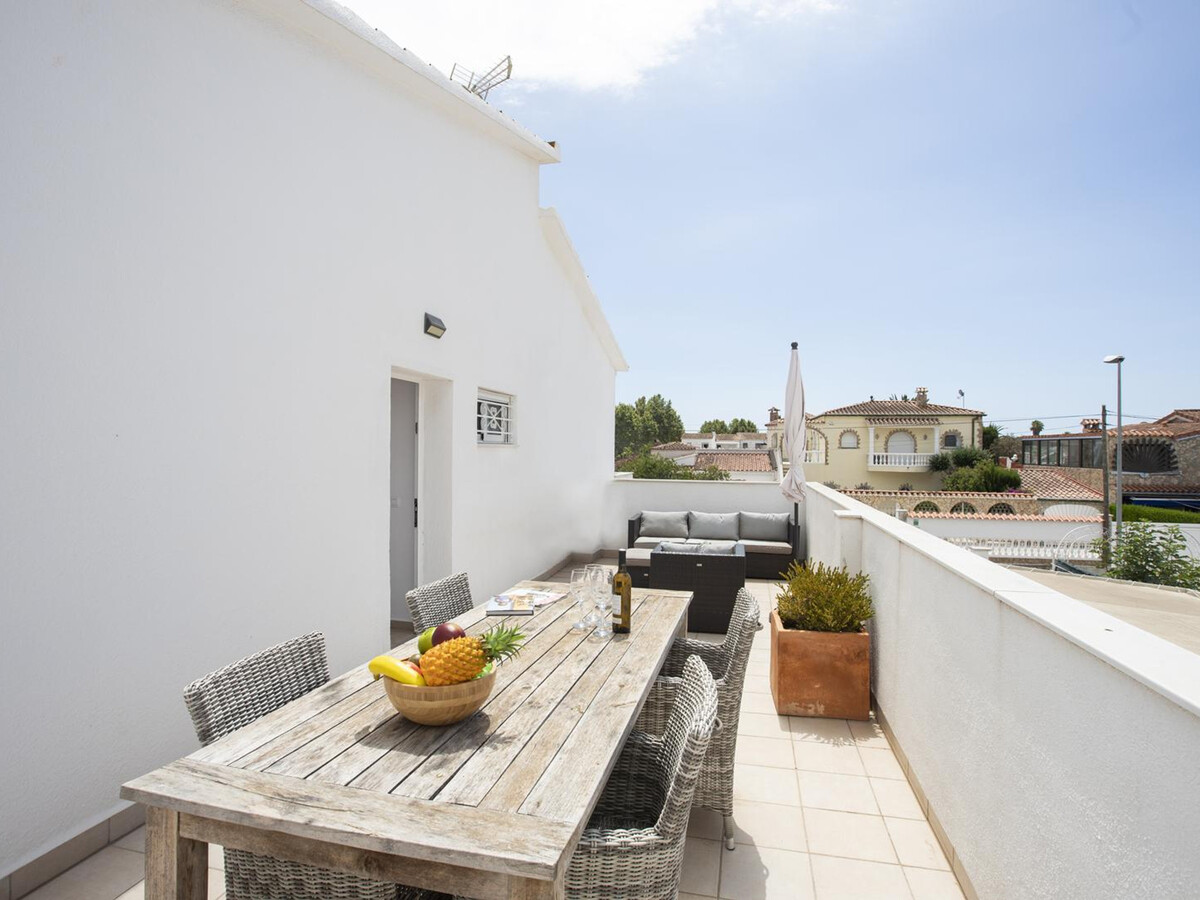 Appartement 2 chambres Empuriabrava, 2 terrasses meublées - Photo 2