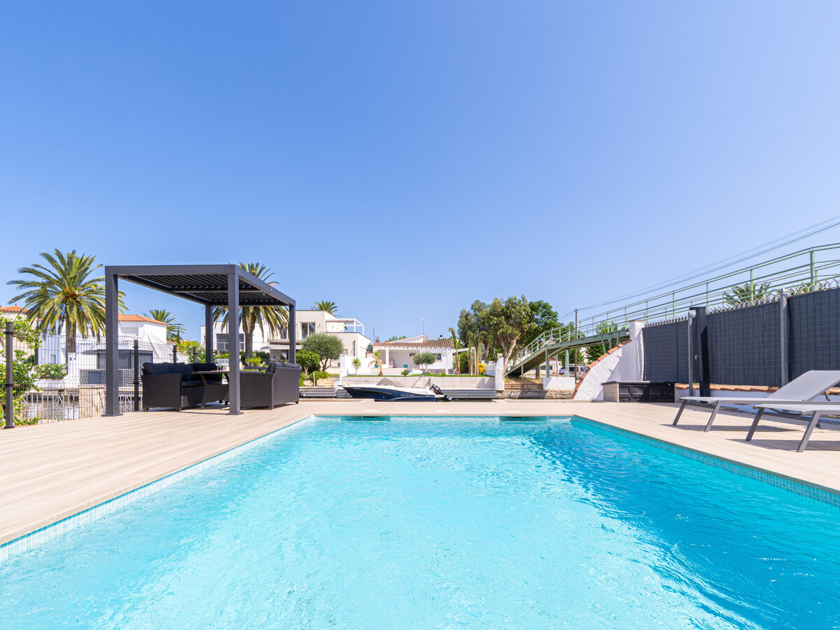 Villa 4 chambres avec amarre privée à Empuriabrava - Photo 36