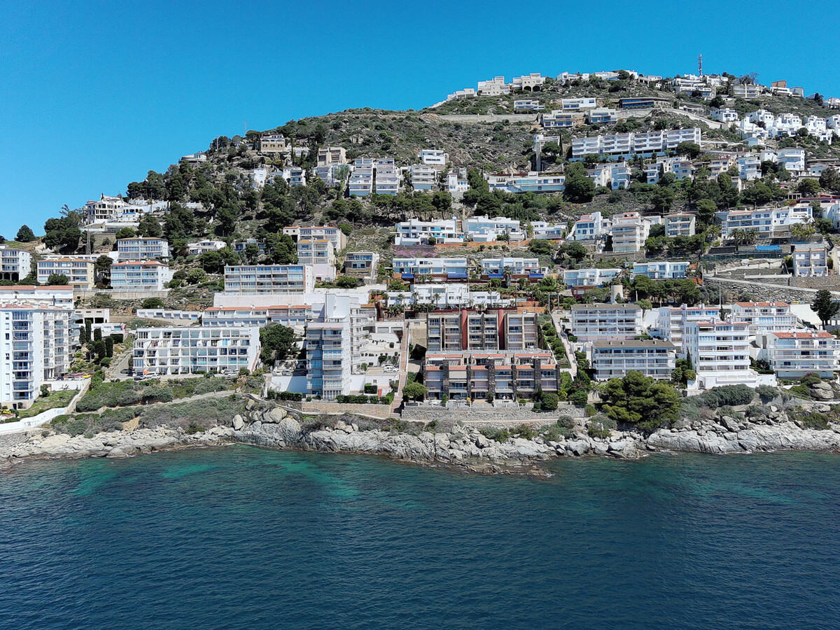 Penthouse en bord de mer, terrasse vue mer à Roses - Photo 31