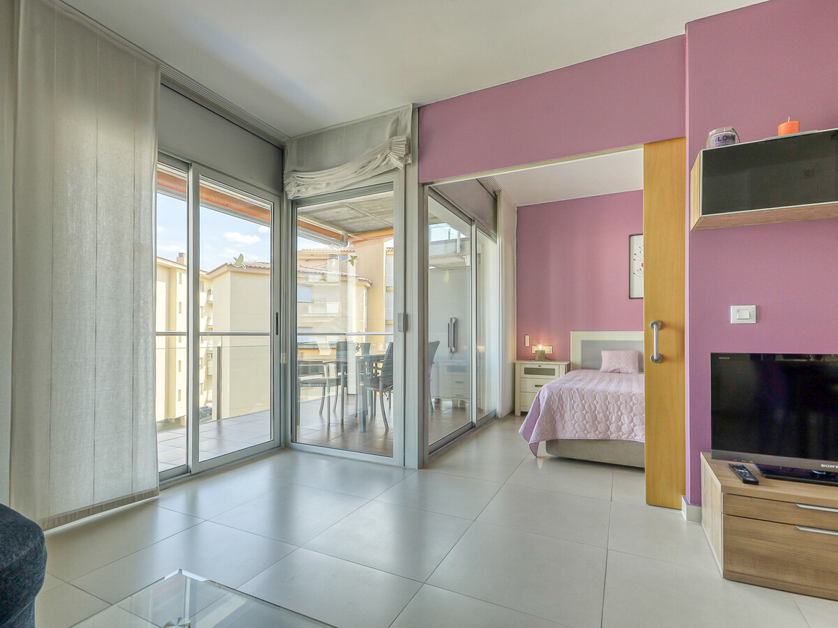 Appartement 4 pers. avec terrasse, piscine et parking à Roses - Photo 8