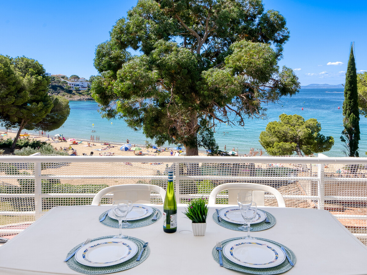 Appartement bord de mer Cala Almadrava avec piscine - Photo 1