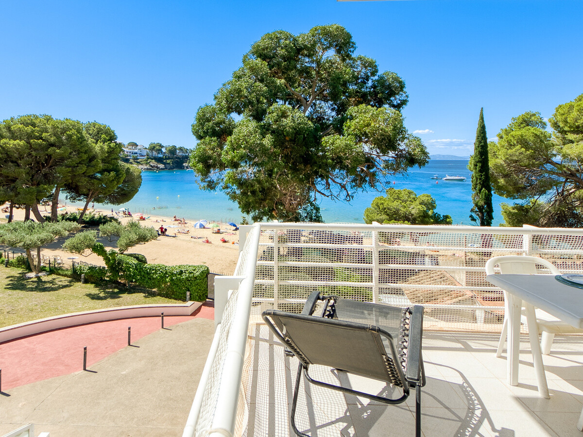 Appartement bord de mer Cala Almadrava avec piscine - Photo 2