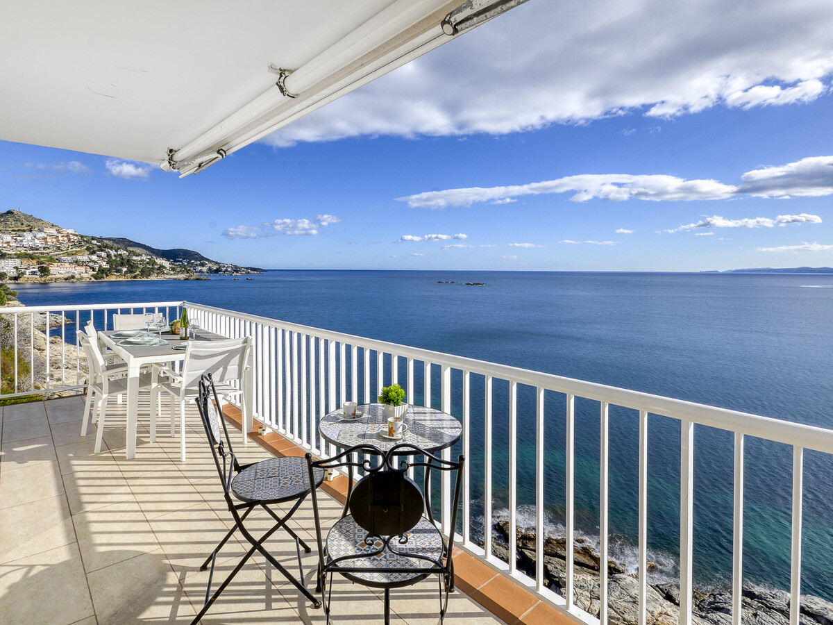 Appartement vue mer à Roses, terrasse 14 m² et parking - Photo 4