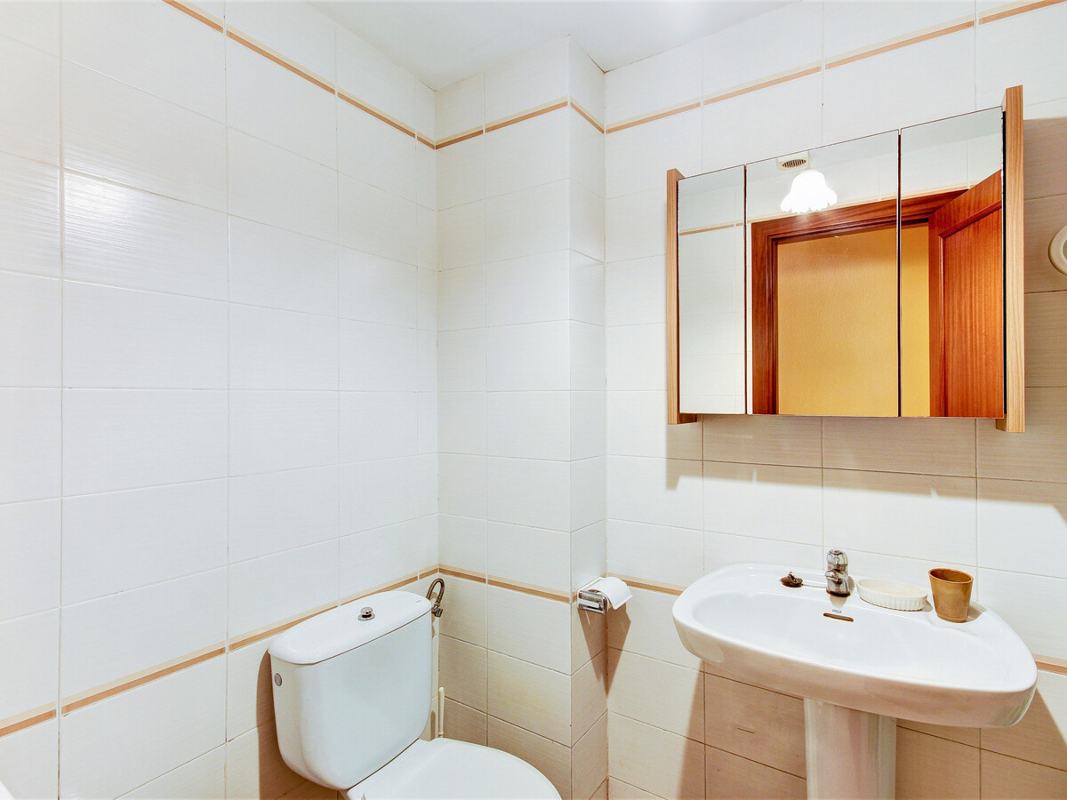 Appartement 1 chambre à 2 min de plage à Roses - Photo 17