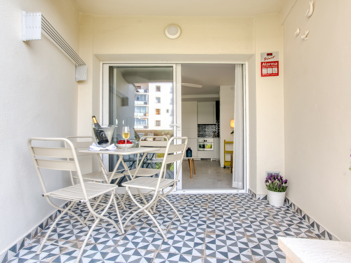 Appartement rénové face à la plage à Roses, 1 ch, 4 pers - Photo 2