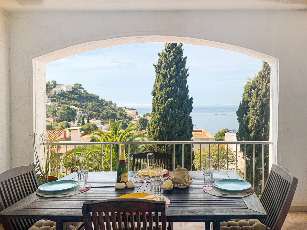 Appartement 70 m² terrasse mer, parking à Roses - Photo 2