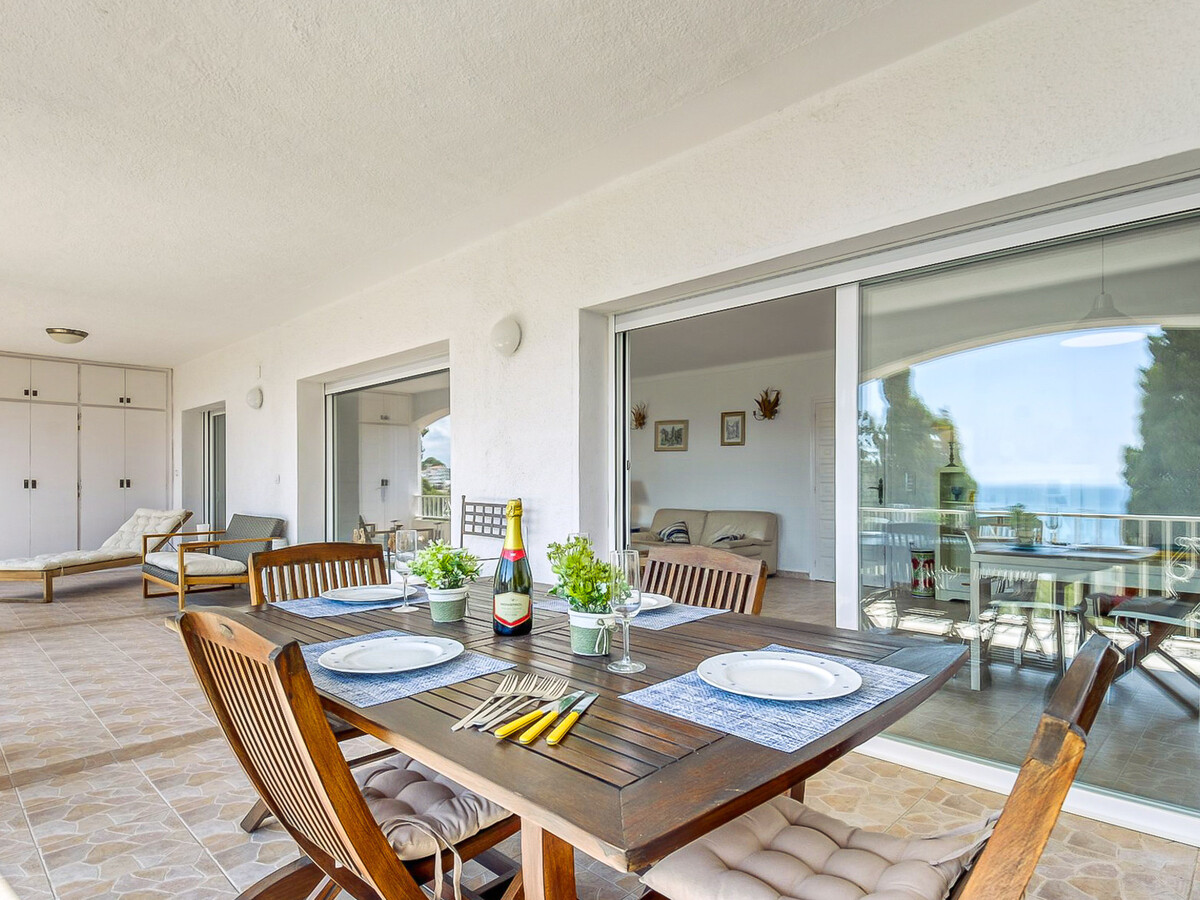 Appartement 70 m² terrasse mer, parking à Roses - Photo 4