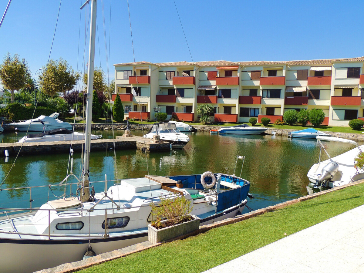Appartement 5 pers. Empuriabrava, terrasse & animaux acceptés - Photo 7