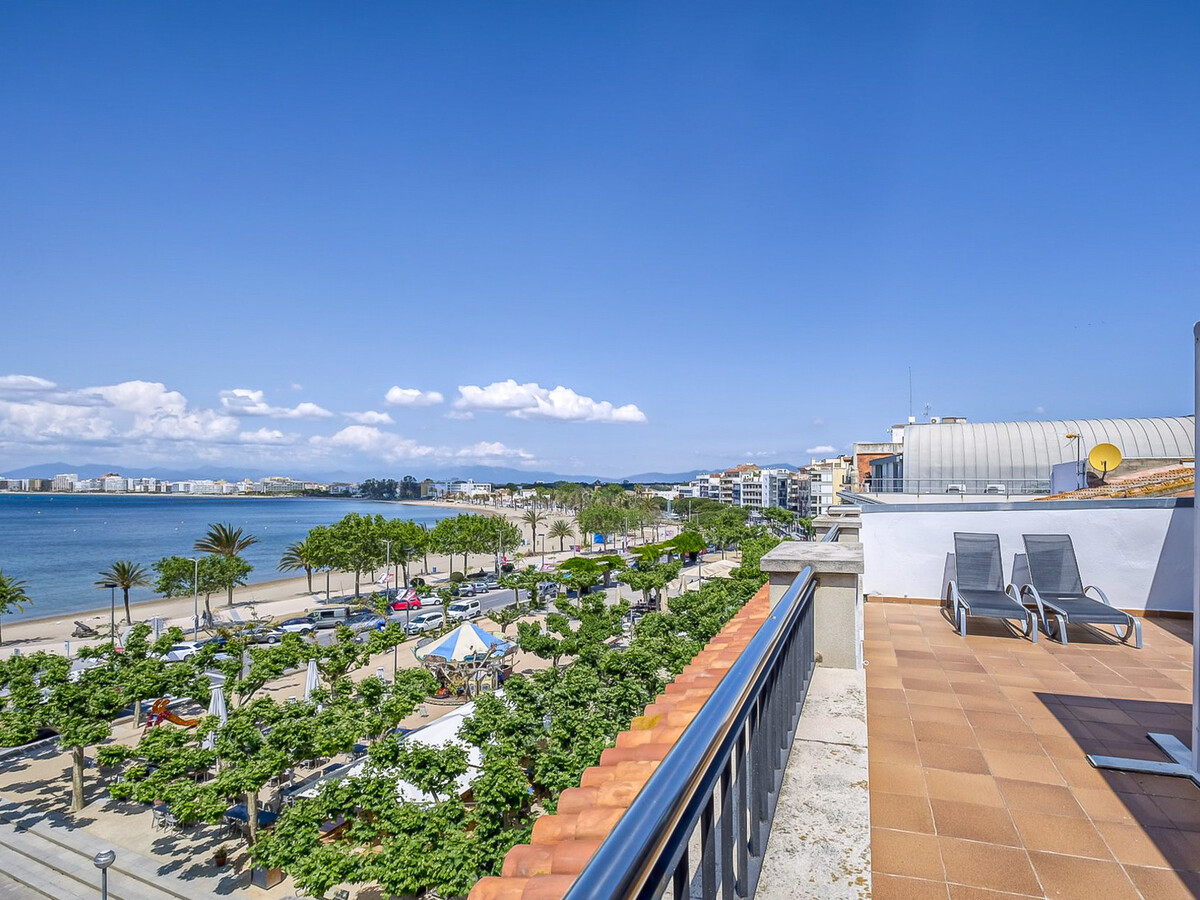 Appartement 4 pers. en première ligne de plage à Roses - Photo 1