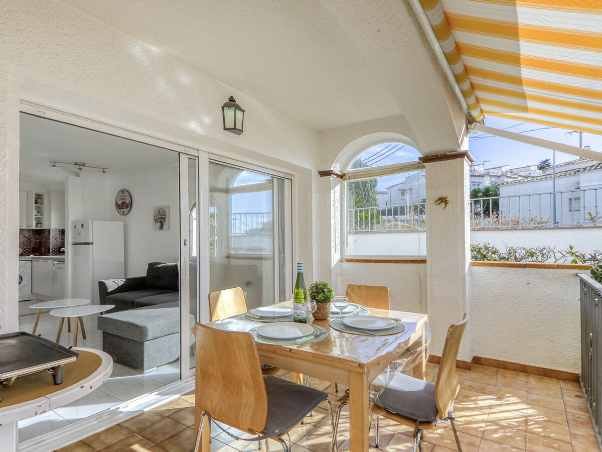 Appartement 2 chambres avec terrasse 12m² à Roses - Photo 3