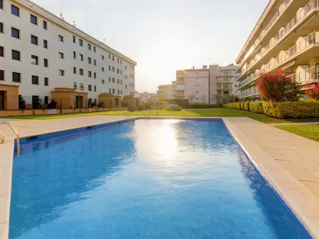 Appartement 2 ch avec terrasse piscine à Roses : photo 4