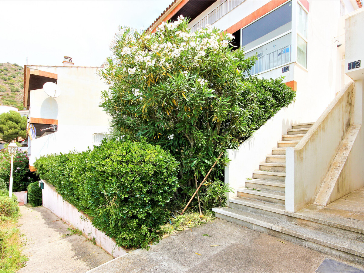 Appartement 2 chambres Roses, vue mer à 350m de la plage - Photo 26