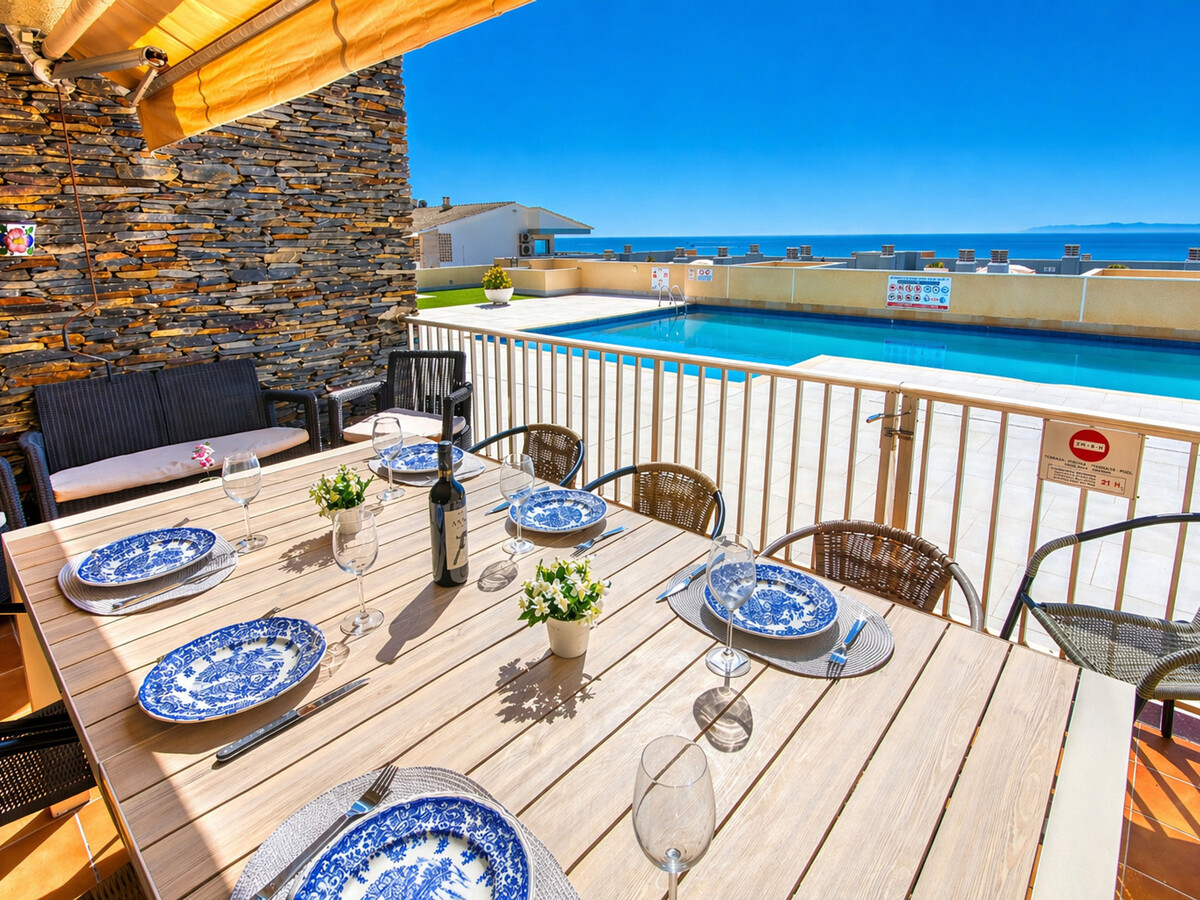 Appartement 3 chambres, terrasse mer et piscine à Roses - Photo 1