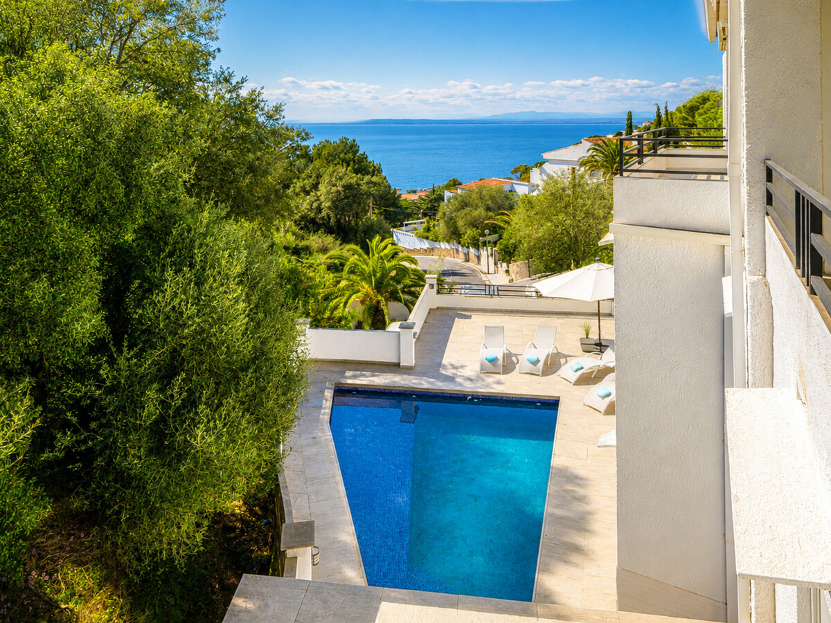 Villa Esmeralda - 4 chambres avec piscine et vue mer - Photo 3