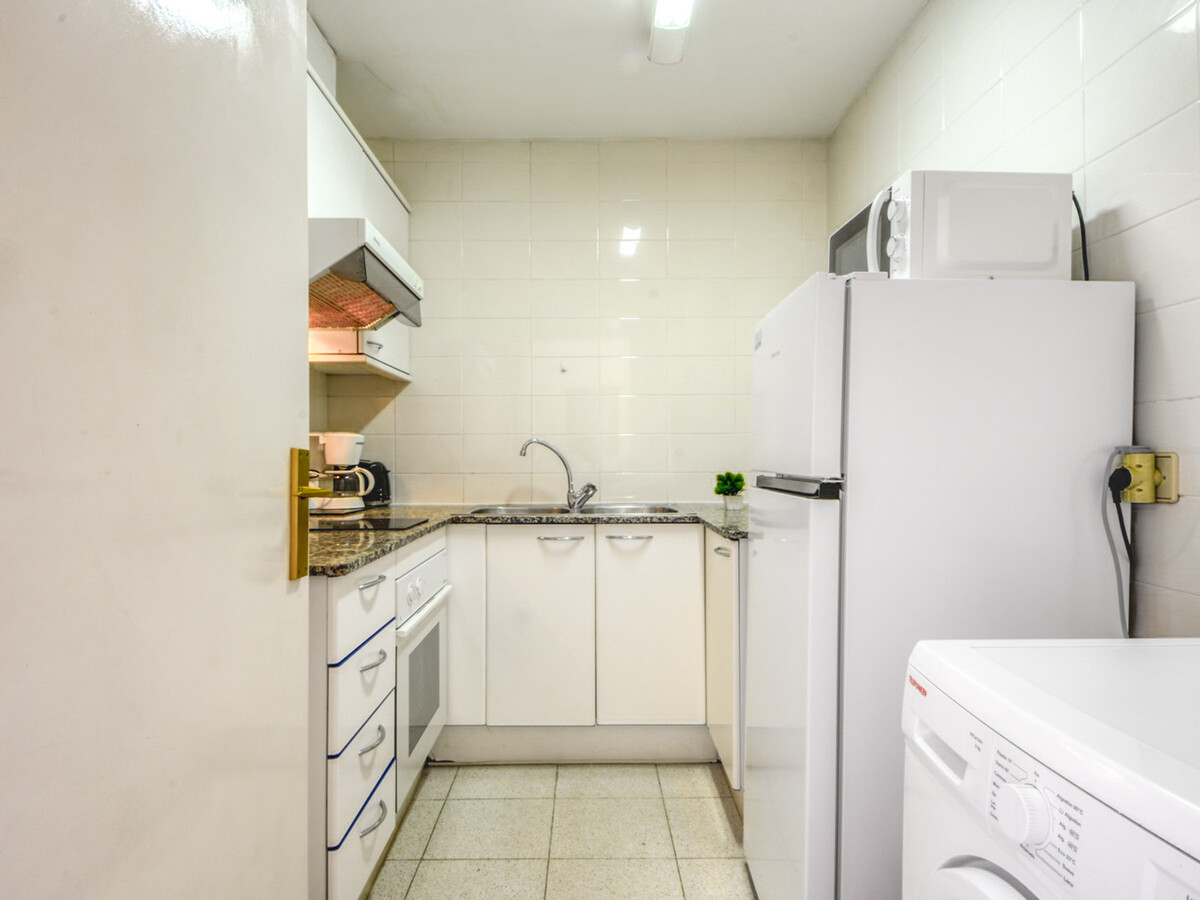 Appartement 2 chambres avec piscine à 800 m de la plage - Photo 8