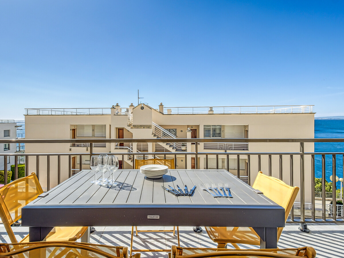 Appartement 2 chambres Roses, vue mer et terrasse 14 m² - Photo 2