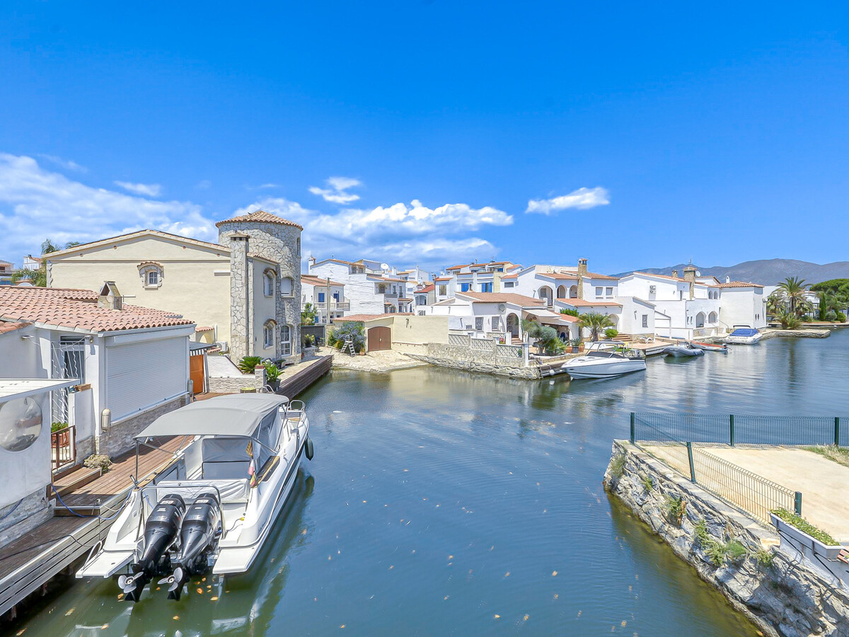 Maison de pêcheurs avec amarrage à Empuriabrava - Photo 30