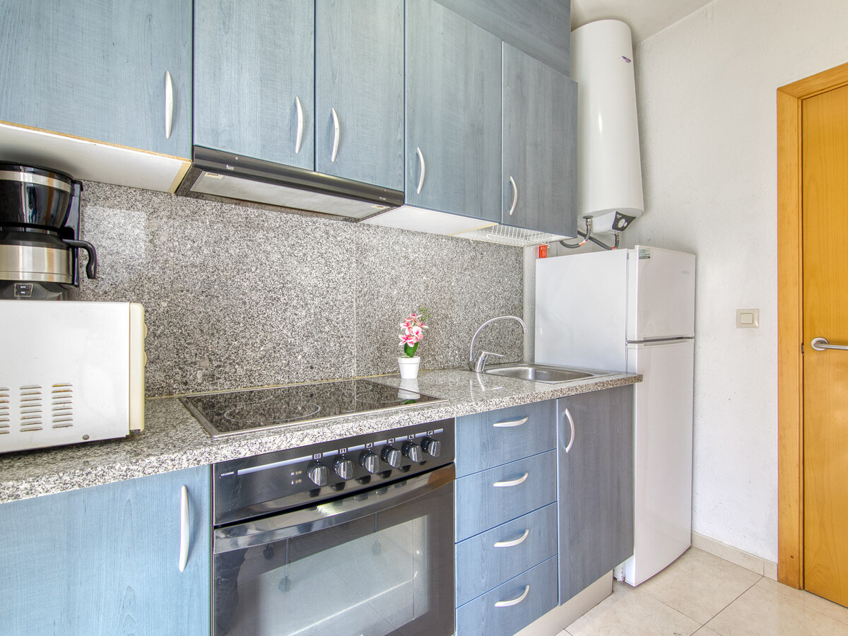 Appartement 2 chambres à Roses, vue mer et terrasse - Photo 11