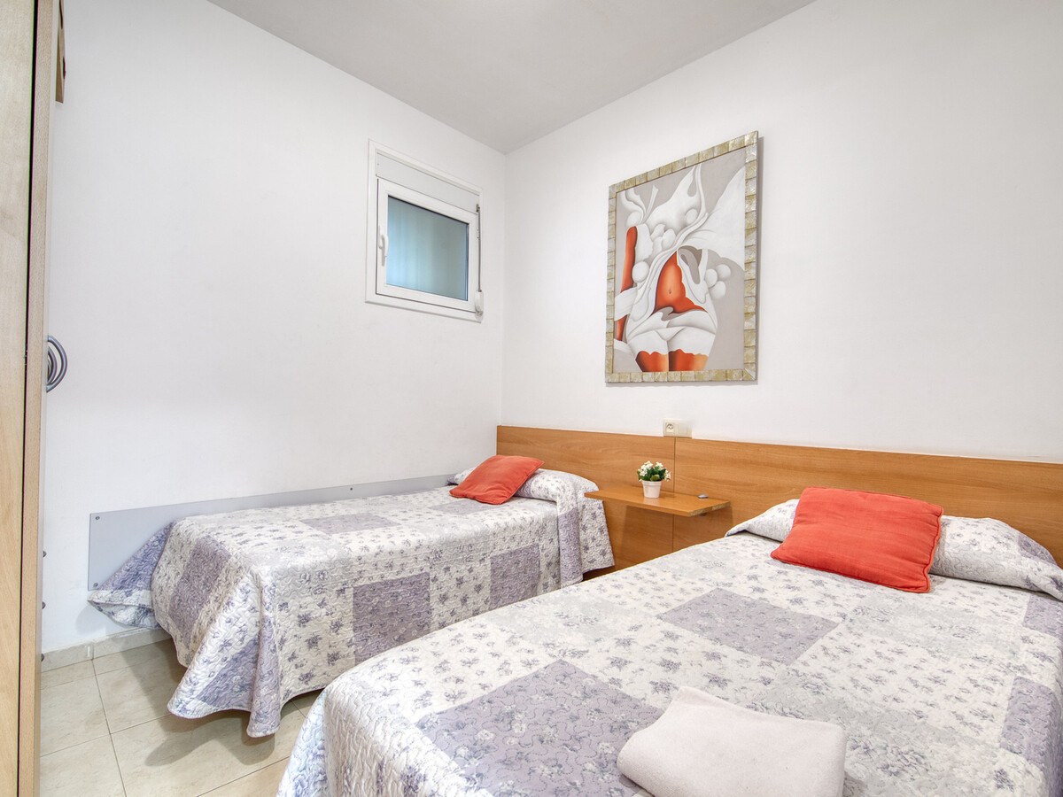 Appartement 2 chambres à Roses, vue mer et terrasse - Photo 19