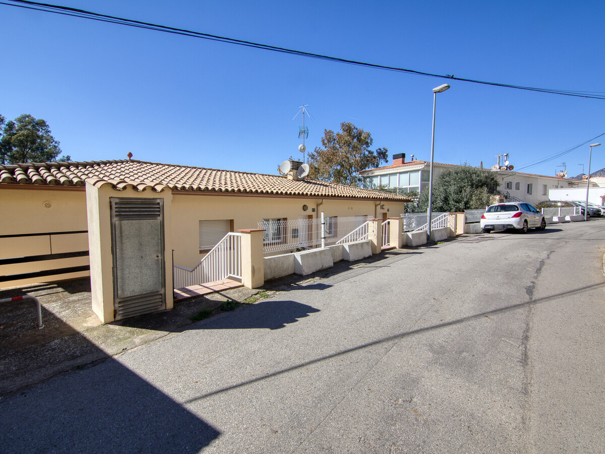 Appartement 2 chambres à Roses, vue mer et terrasse - Photo 26