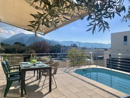 Location maison à Roses, Charmante maison lumineuse avec piscine privée à Roses