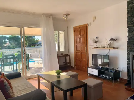 Charmante maison lumineuse avec piscine privée à Roses - Photo 11