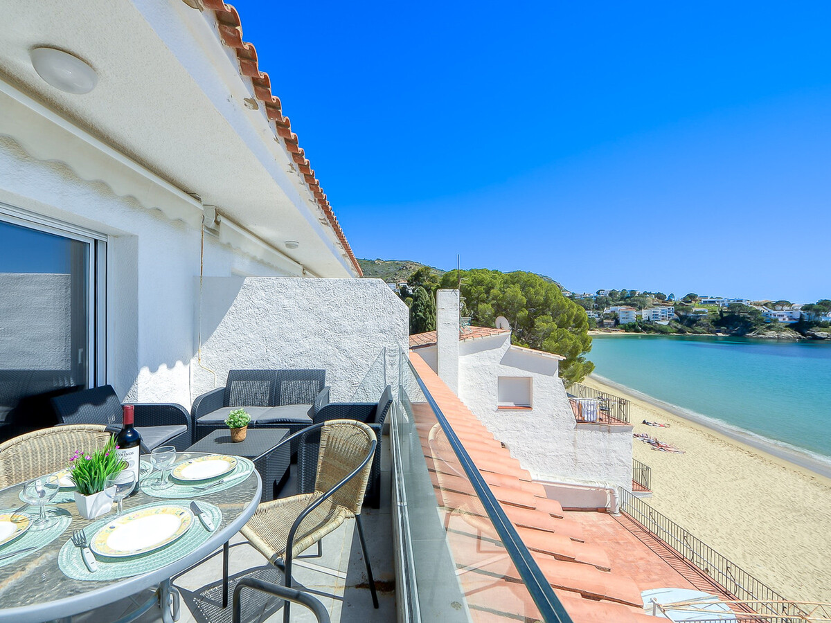 Appartement Almadrava, accès direct plage et parking - Photo 2