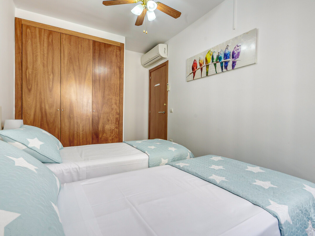 Appartement 2 chambres Empuriabrava, piscine et proche plage - Photo 16