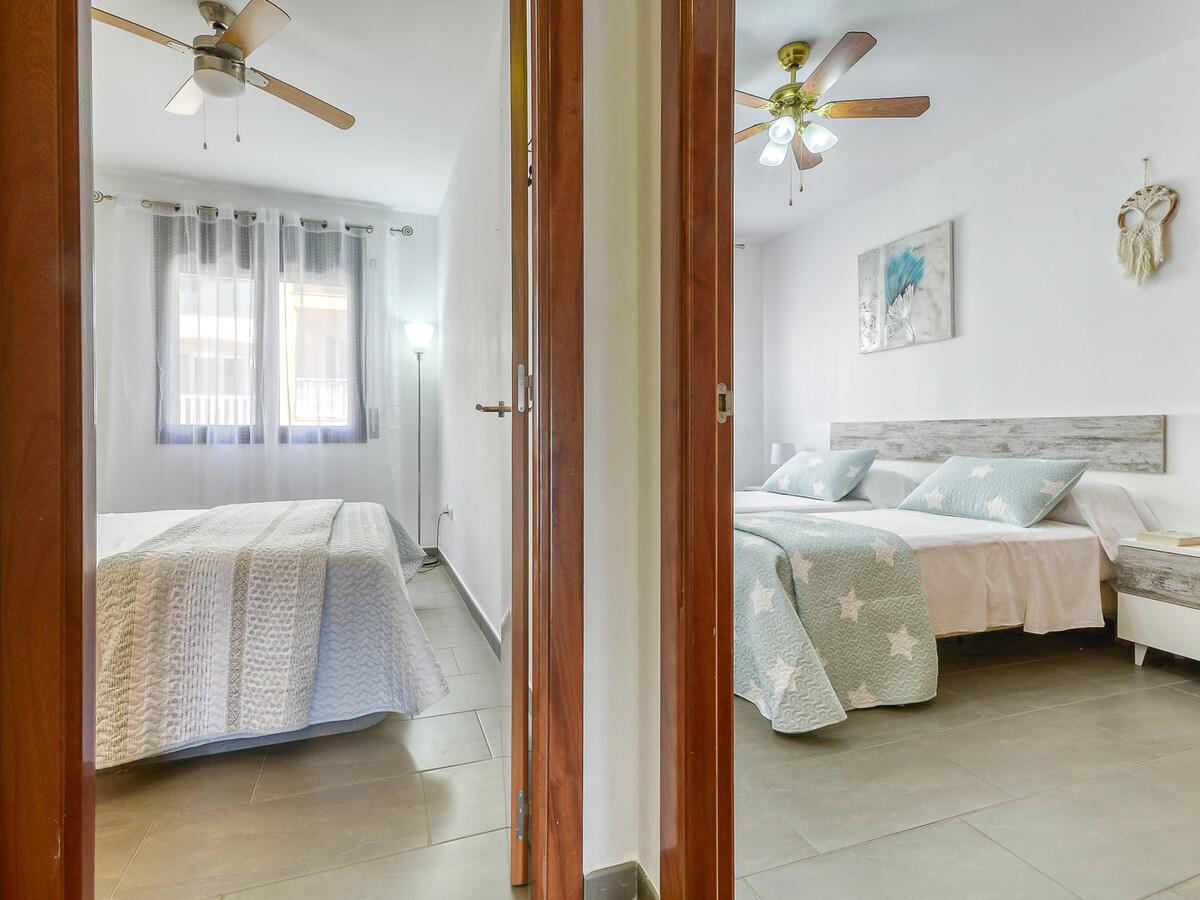Appartement 2 chambres Empuriabrava, piscine et proche plage - Photo 17