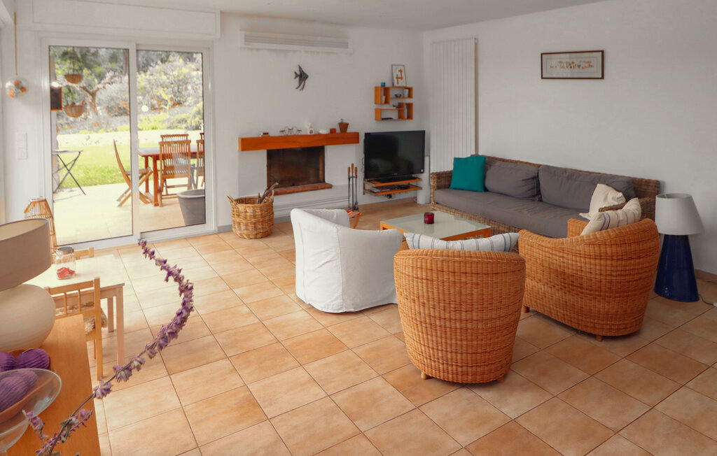 Maison 5 chambres avec piscine à Châteauneuf-Grasse - Photo 3