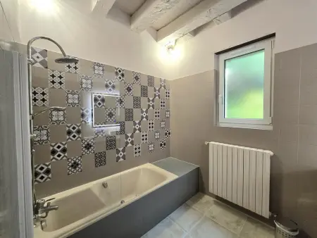 Gîte familial rénové, 2500m² de jardin à Saint-Crépin : photo 12