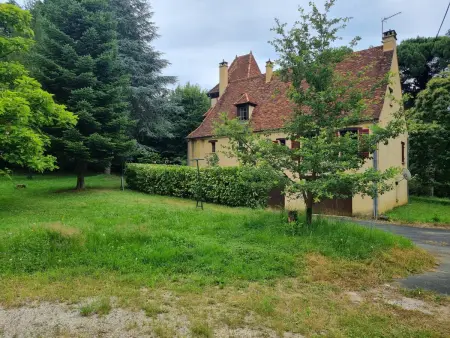 Gîte familial rénové, 2500m² de jardin à Saint-Crépin : photo 16