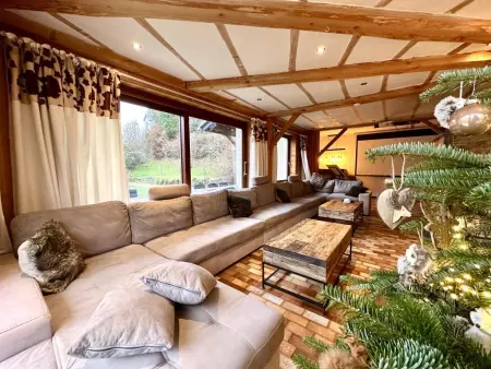 Léoras Cocoon, chalet en bois pour 15 à Membre : photo 4