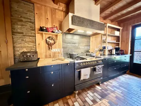 Léoras Cocoon, chalet en bois pour 15 à Membre : photo 14