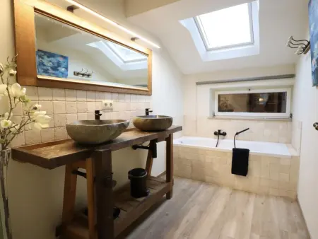 Léoras Cocoon, chalet en bois pour 15 à Membre : photo 21