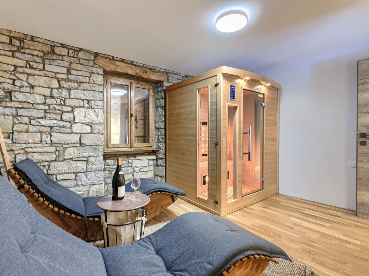 Maison Marla à Motovun : piscine privée et sauna - Photo 2