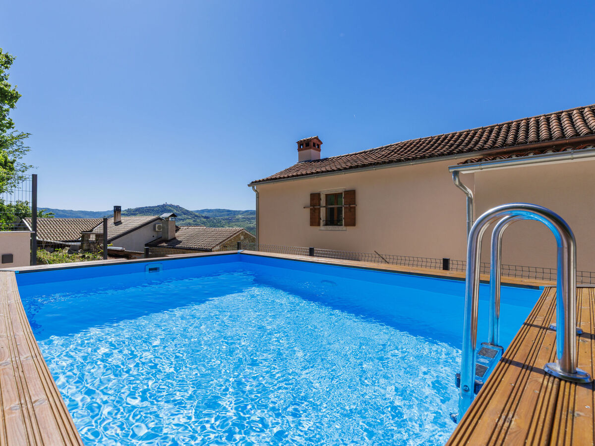 Maison Marla à Motovun : piscine privée et sauna - Photo 3