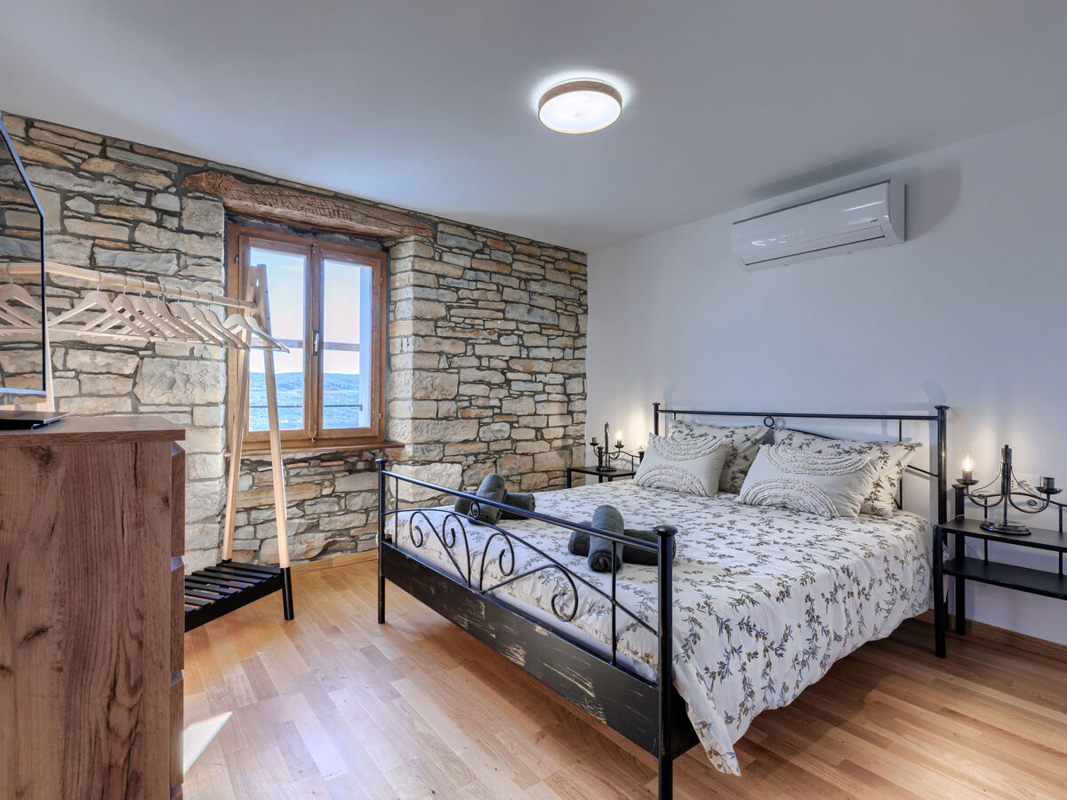 Maison Marla à Motovun : piscine privée et sauna - Photo 4