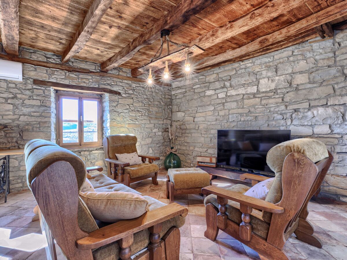 Maison Marla à Motovun : piscine privée et sauna - Photo 9