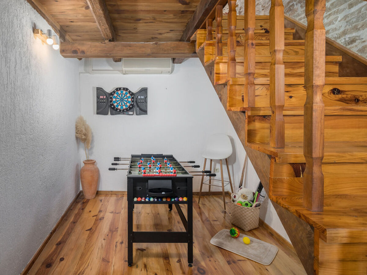 Courtyard Ivini – Maison avec piscine privée - Photo 5