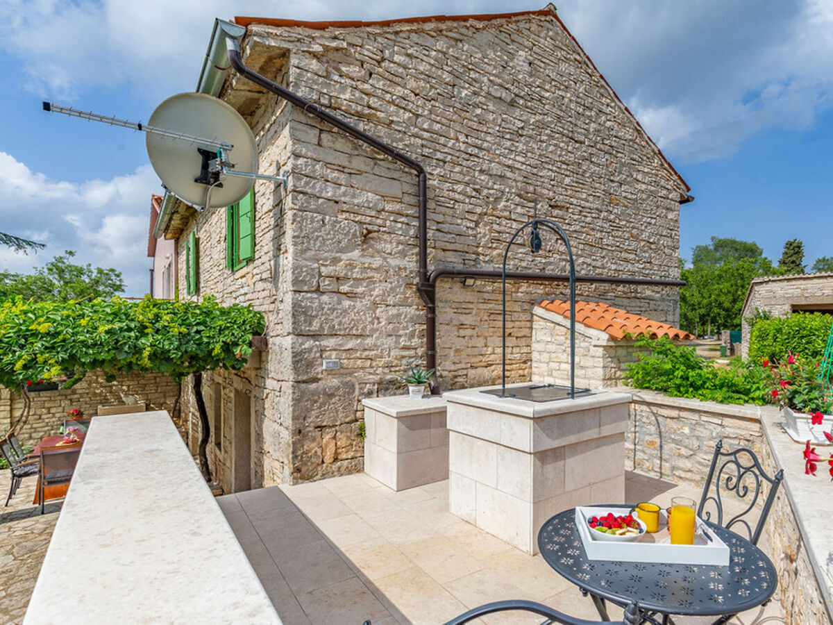 Courtyard Ivini – Maison avec piscine privée - Photo 25