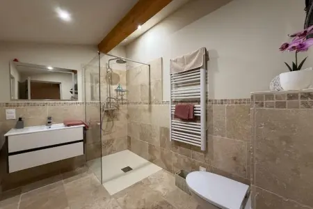 La Rocaille : Maison 6 pers. avec piscine chauffée à Roquebrun : photo 18